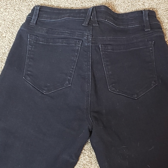 Angel's Jeans - Picture 5 of 7